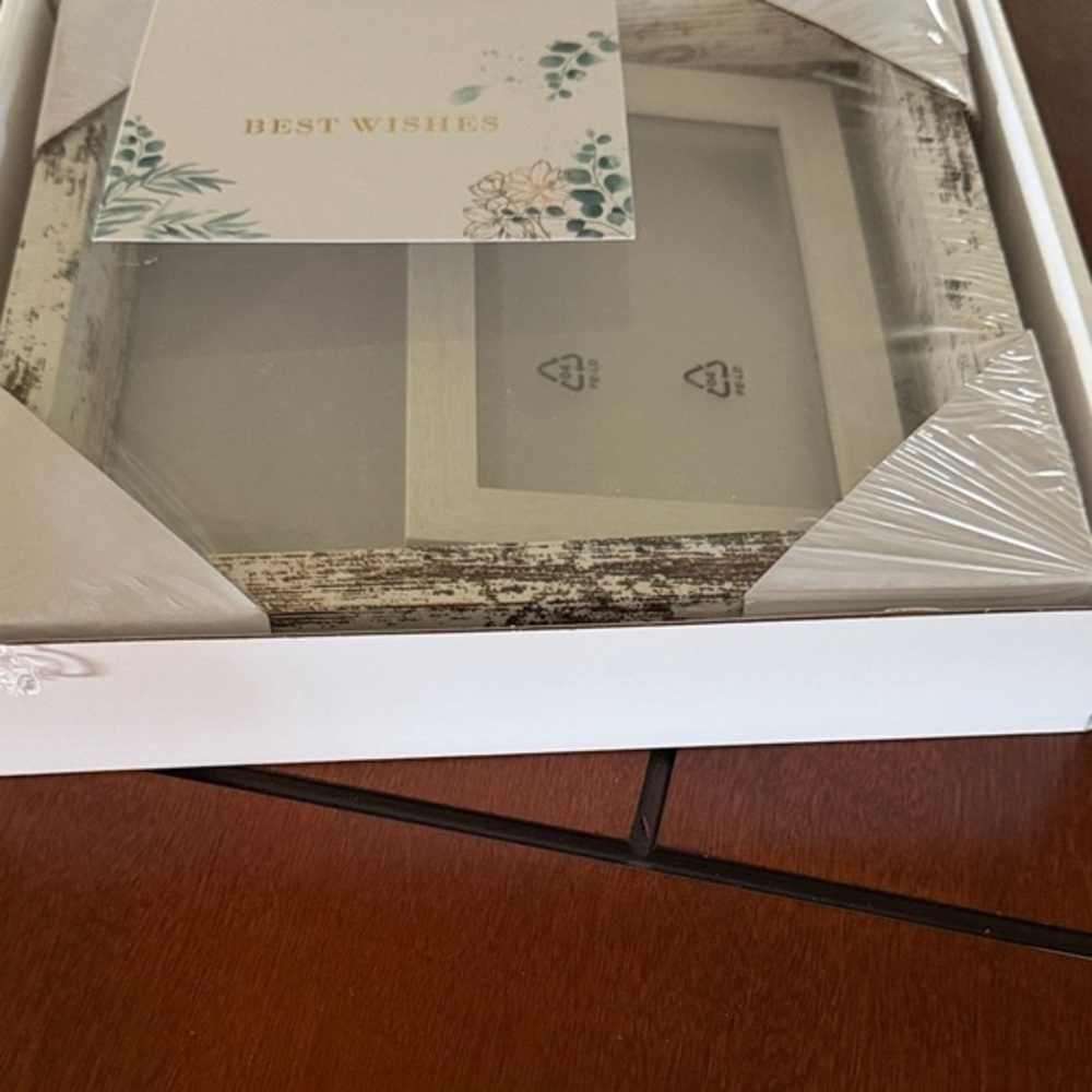 Specially for you, Boxed set of two white frames.